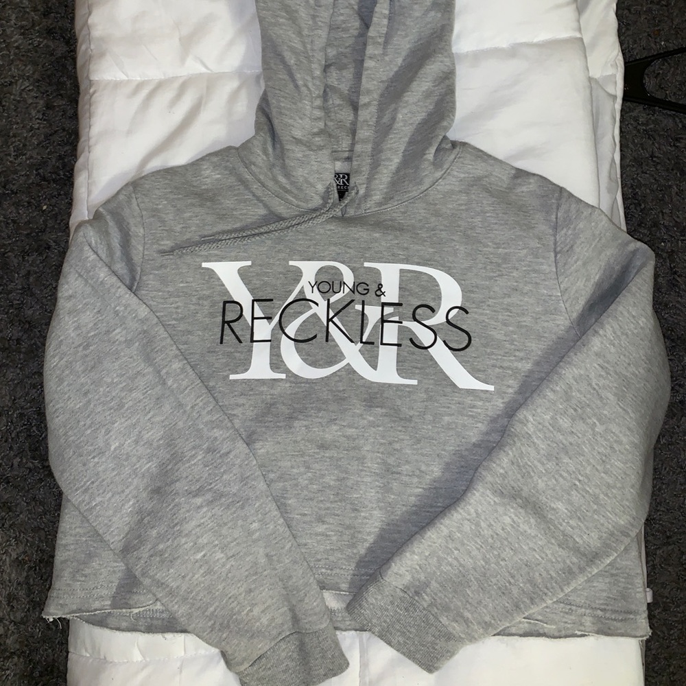 Grey cropped hoodie